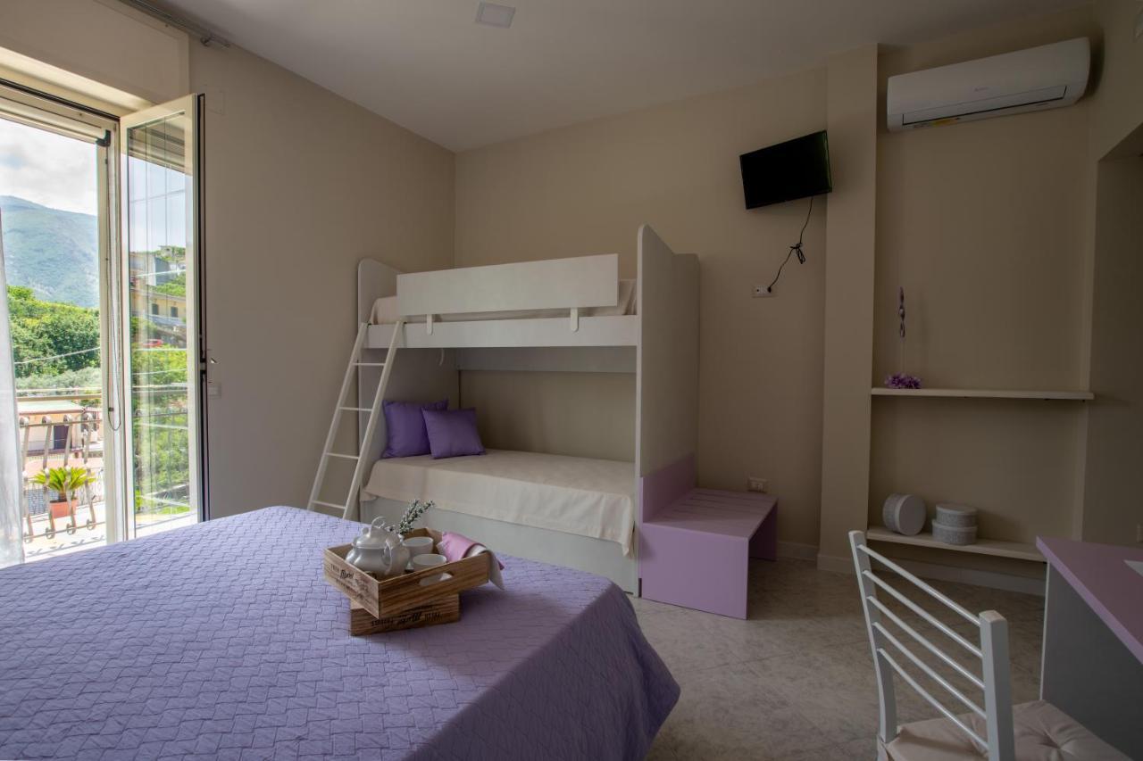 Casola di Napoli B&B L'Abbraccio מראה חיצוני תמונה